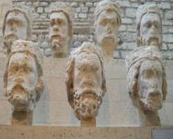 About 28 sculptures were destroyed during French Revolution whoses heads were rediscovered during the work on the basement of the French Bank of Forei